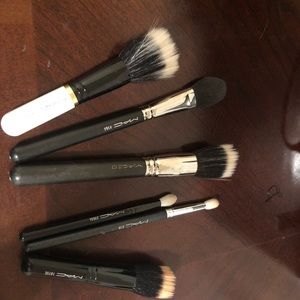 Mac makeup brushes